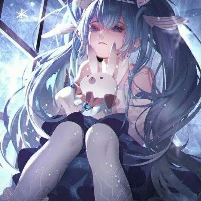 女子脚踹保安前监控视频曝光
